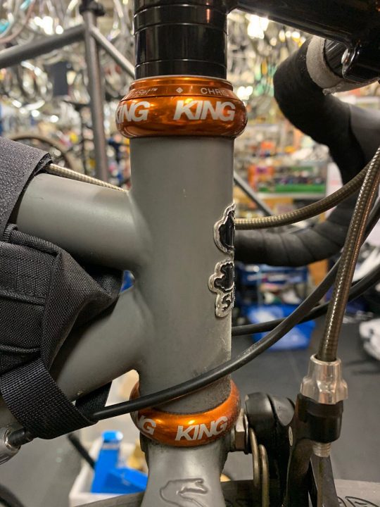 WHITE INDUSTRIES* ec34/ec34 headset (black) - BLUE LUG ONLINE STORE