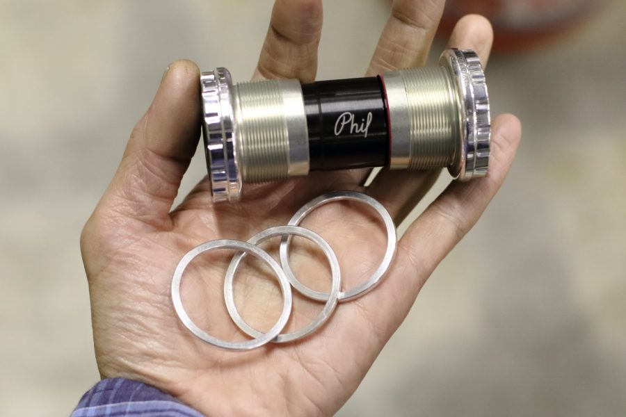 PHILWOOD* outboard bottom bracket (stainless) - BLUE LUG ONLINE STORE