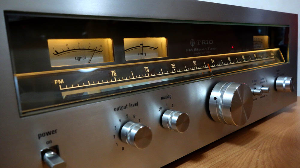 TRIO KT-7700 修理調整記録4: BLUESS Laboratory