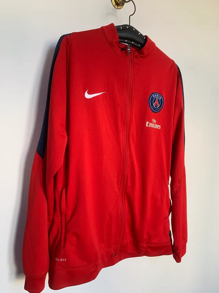 NIKE ナイキ パリ・サンジェルマンFC サッカージャージ 赤 Fly