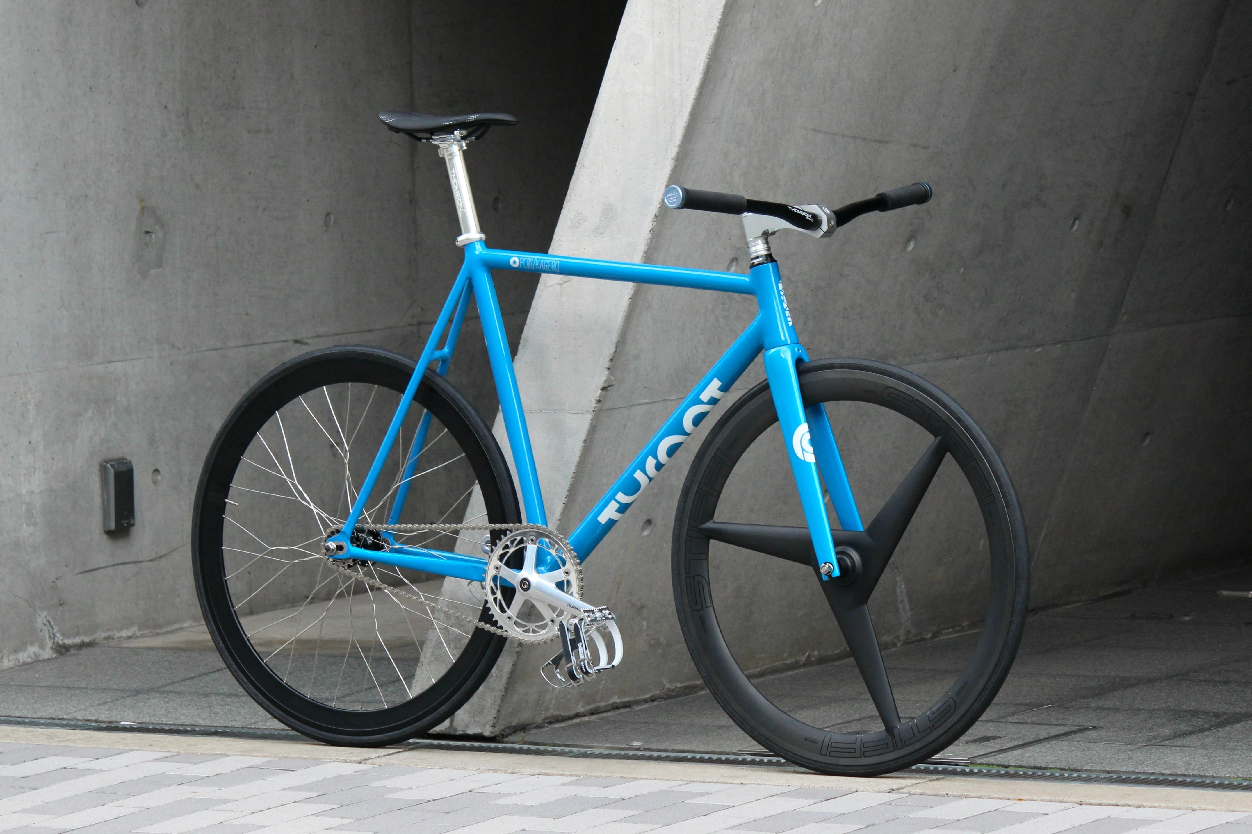 僕の好きだけを詰め込んだKAGEROカスタムバイク。 | ブローチャーズ