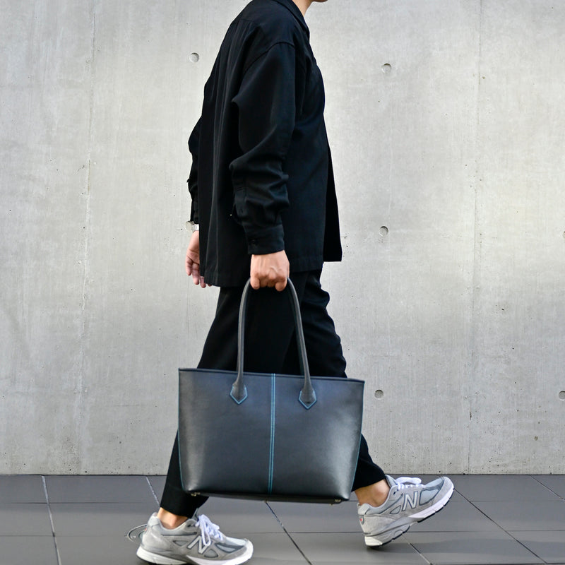 フレンチカーフ] ロワイヤルMトートバッグcolor：ネイビー×ターコイズ