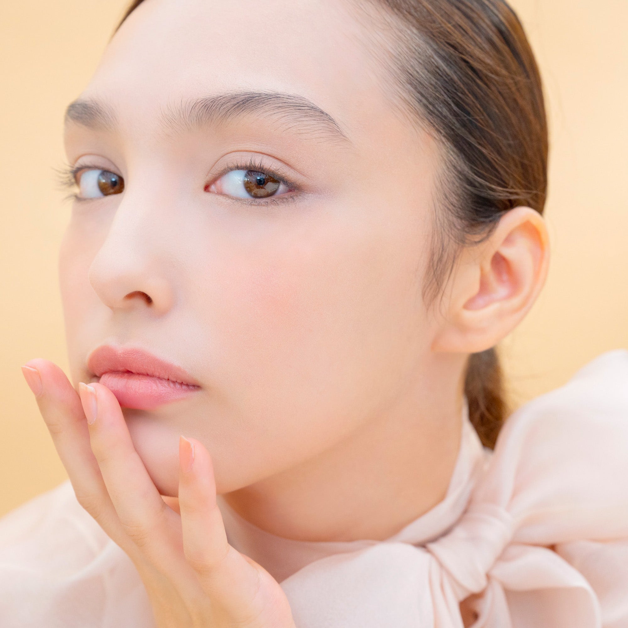 パウダリーファンデーション レジェンダリーグロウ – BRILLIAGE