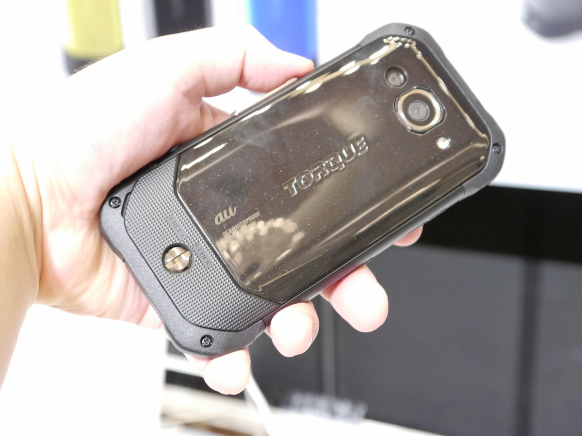 画面が割れない超絶タフネススマホ「TORQUE G03」速攻レビュー、各種