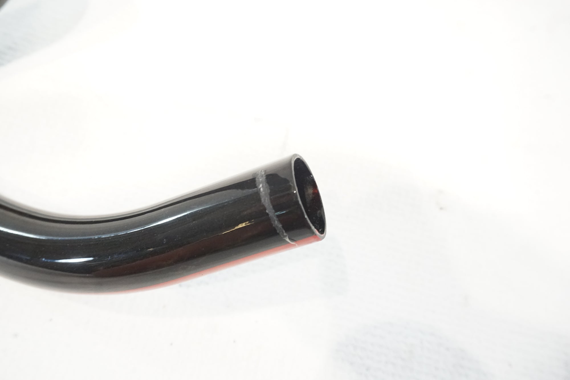 3T 「スリーティー」 ERGOSUM TEAM Φ31.8 420mm カーボン ドロップ