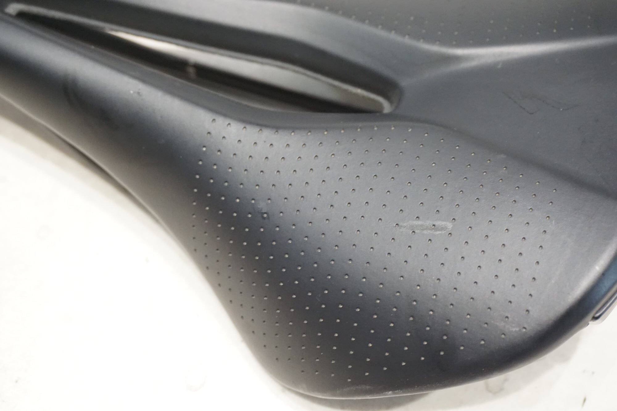 SPECIALIZED 「スペシャライズド」 POWER チタンレール サドル / 横浜