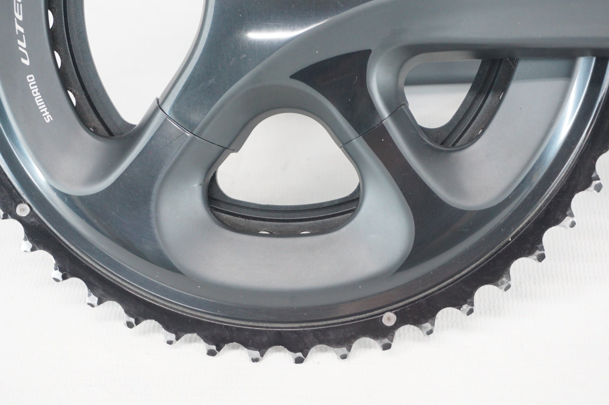 SHIMANO 「シマノ」 ULTEGRA FC-6800 172.5mm 52-36T クランクセット