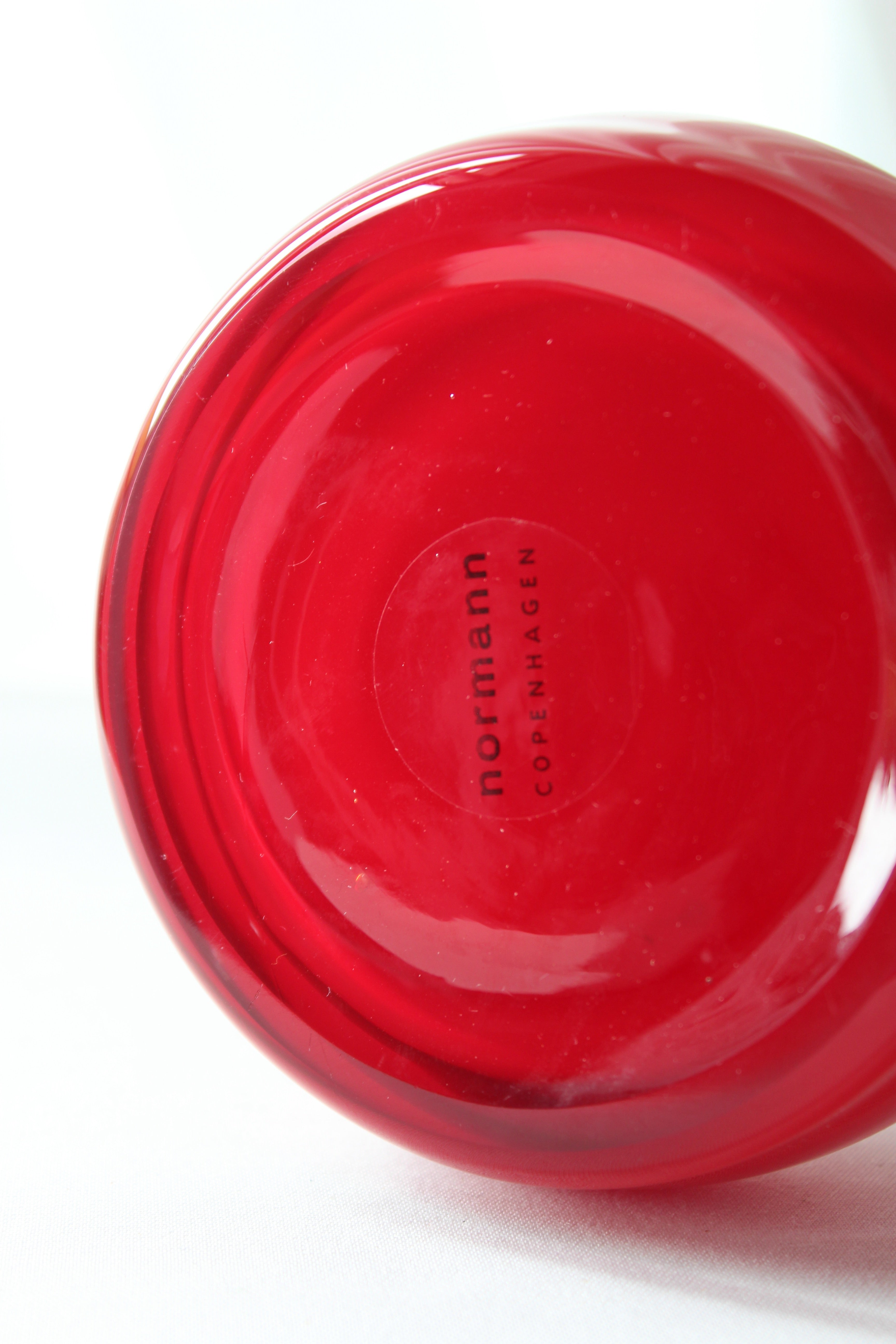 Normann - 'Swing' vase, rød – ByMonica