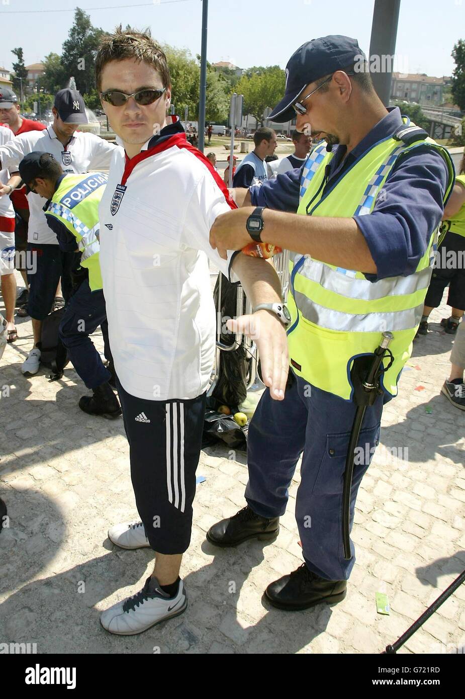 Ahead of euro 2004 match against switzerland at cidade de hi-res