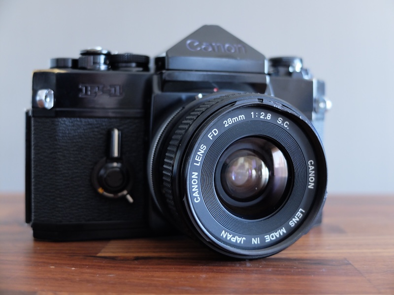 FDマウントの広角レンズ「Canon FD 28mm F2.8 S.C.」 – カメトリ