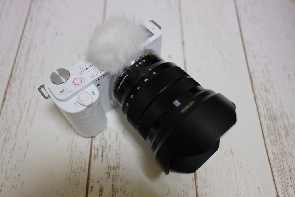 アクティブ手ブレ補正時の画角の狭さを解消！SONY E10-18mm F4 OSS