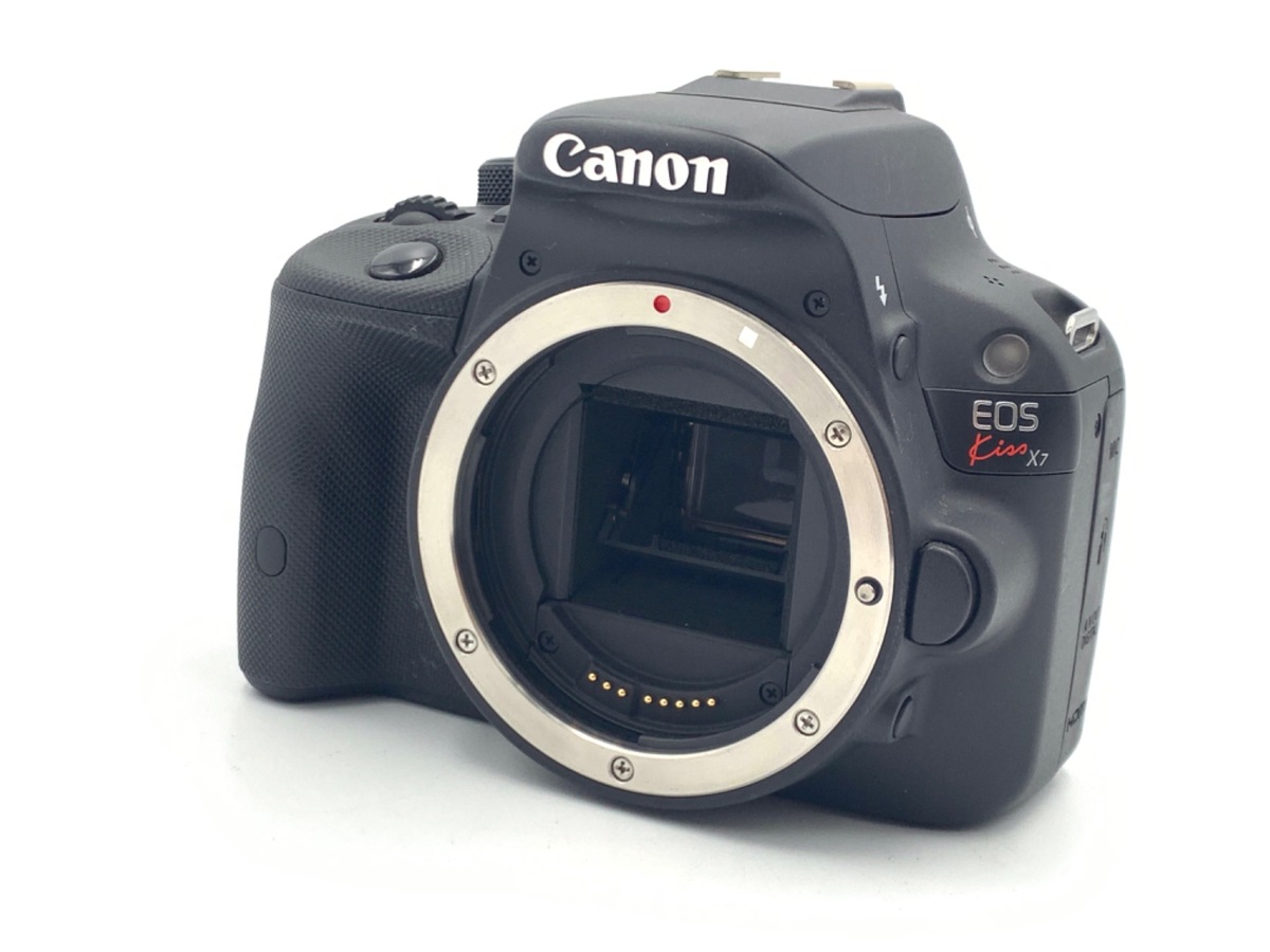 EOS Kiss X7: 魅力的な瞬間を切り取る - 魅惑の中望遠