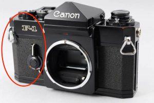CANONのフィルムカメラ、F-1前期、F-1後期、NEW F-1の違いと見分け方