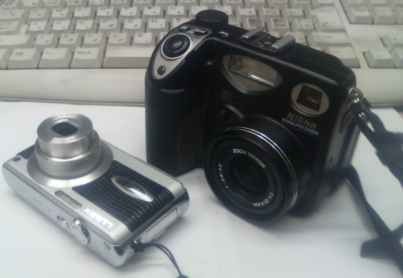 我楽多屋(中古カメラアクセサリーとジャンクカメラ): 2008年10月