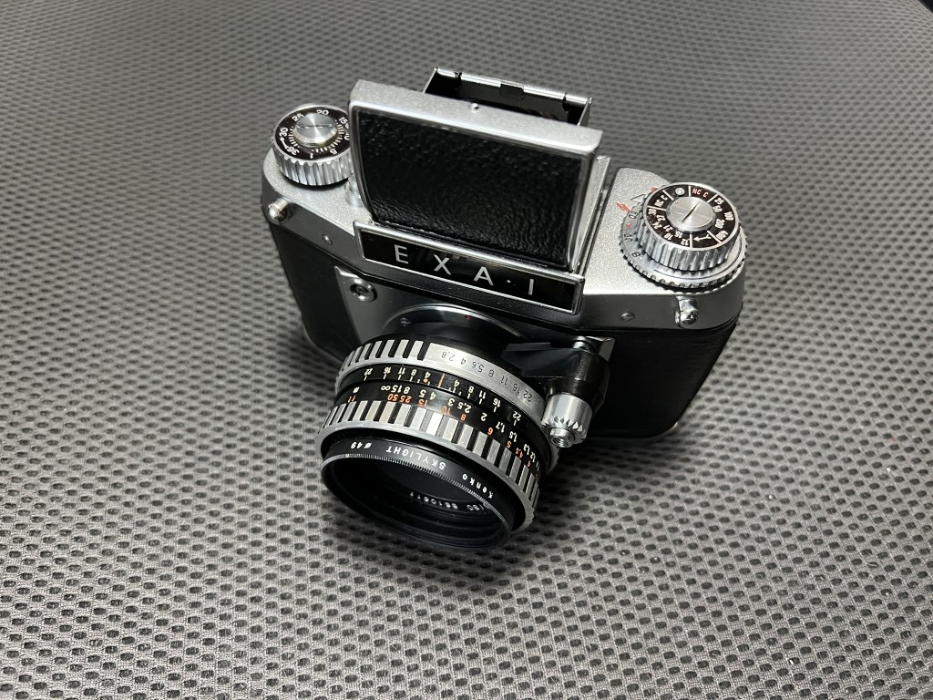 EXA1が可愛すぎる！ウェストレベルファインダー・デビューは君に決めた