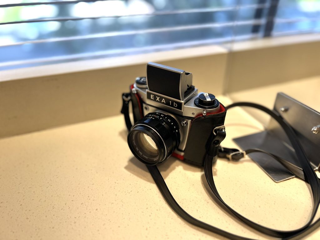 EXA1b（エクサ1b）｜M42の銘レンズが使える、ウェストレベル