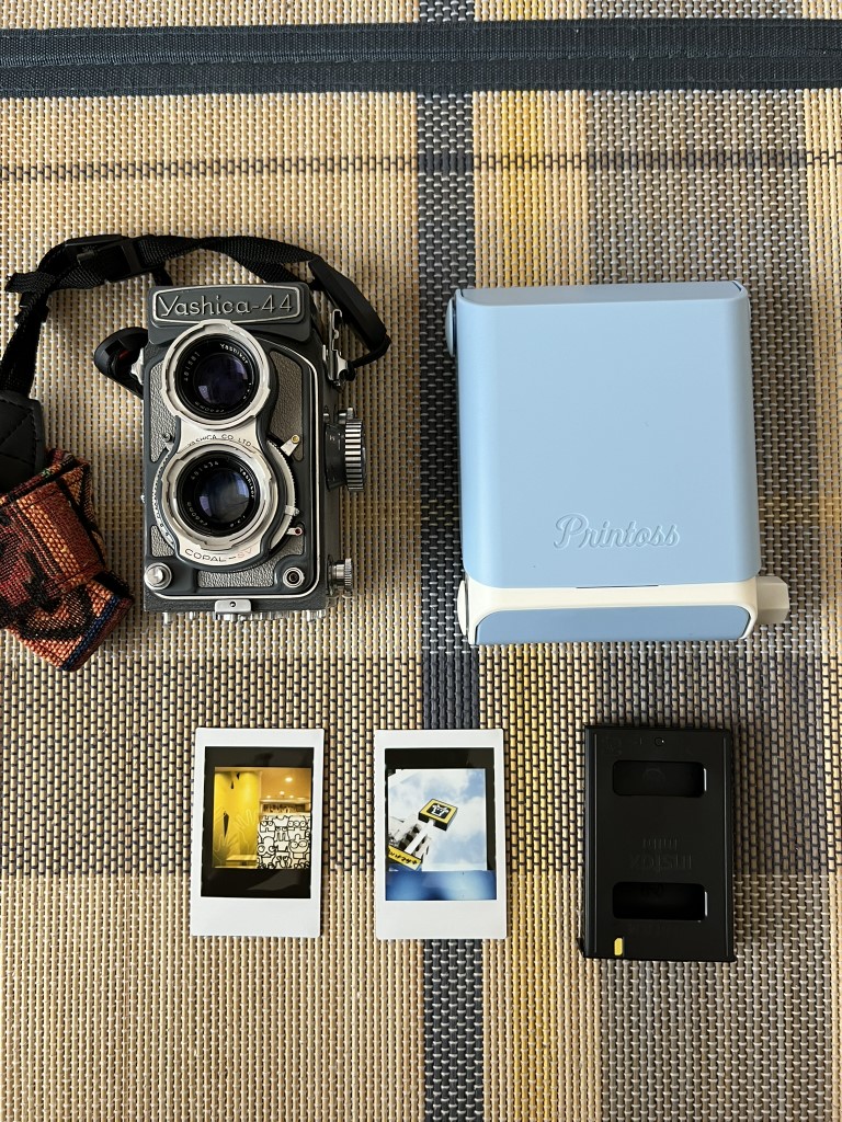 ヤシカ44（ベスト判2眼レフカメラ）で チェキのフィルム使って撮影