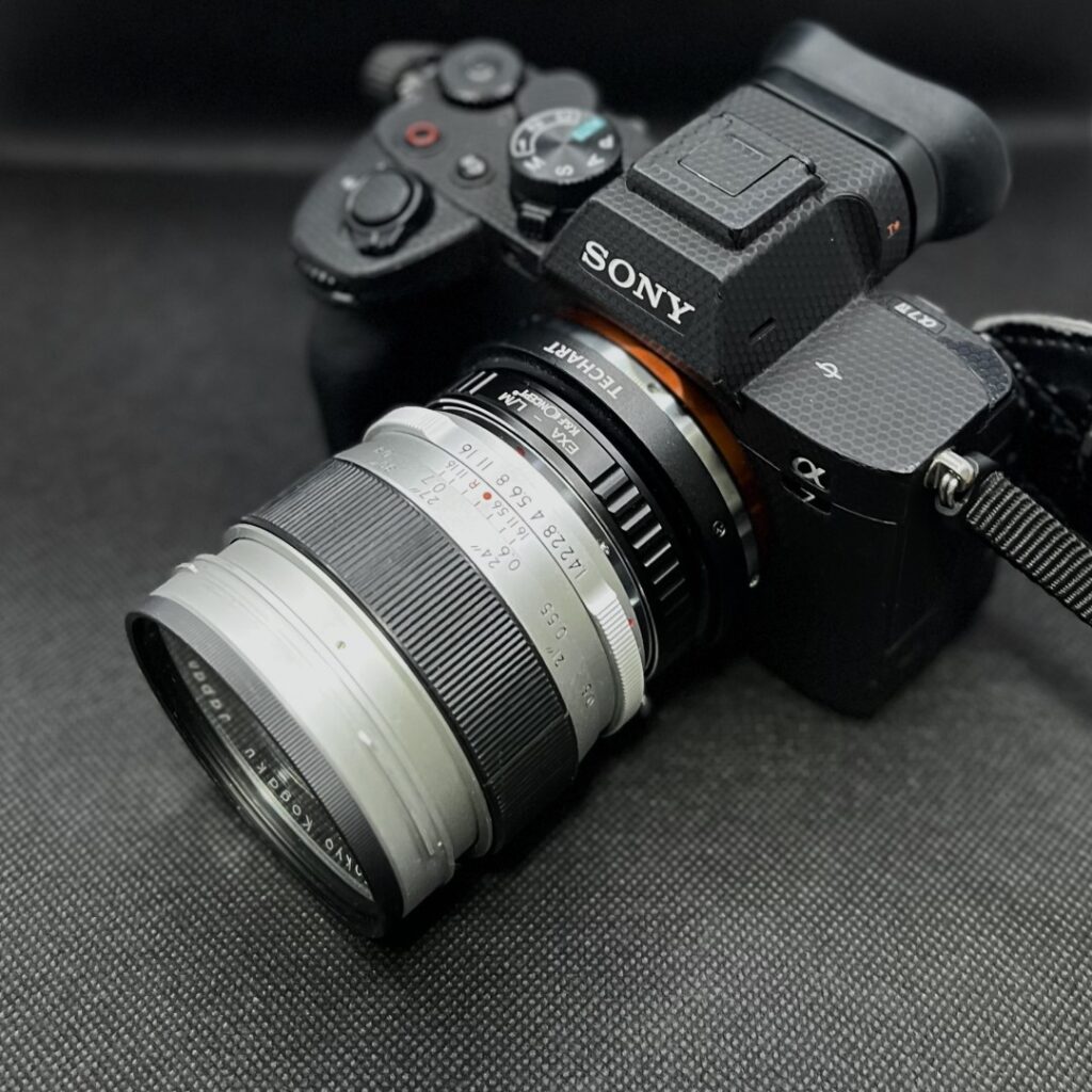 魅惑の2段重ね】電子アダプターでオールドレンズをAF化！夢が広がる