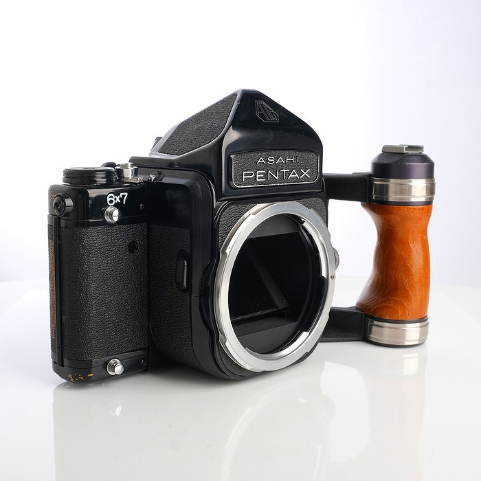 中古】(ペンタックス) PENTAX 6×7 アイレベル ミラーアップ有｜ナニワ