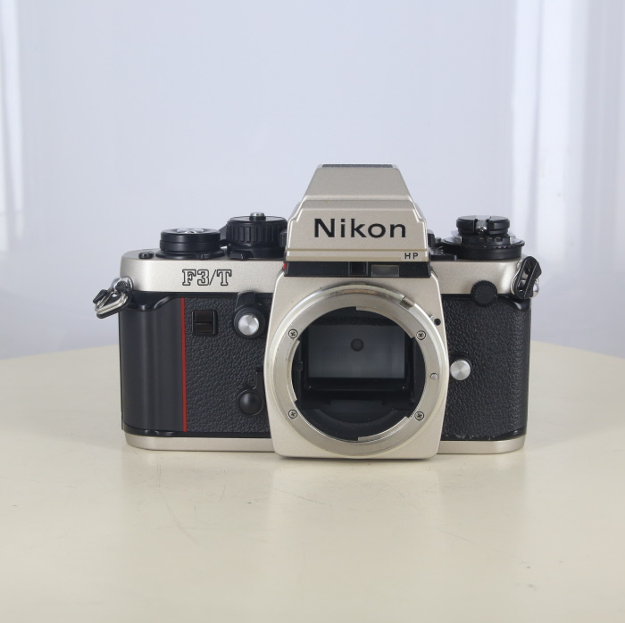 □希少・超極上美品【ほぼ新品】ニコン Nikon F3/T チタンシルバー