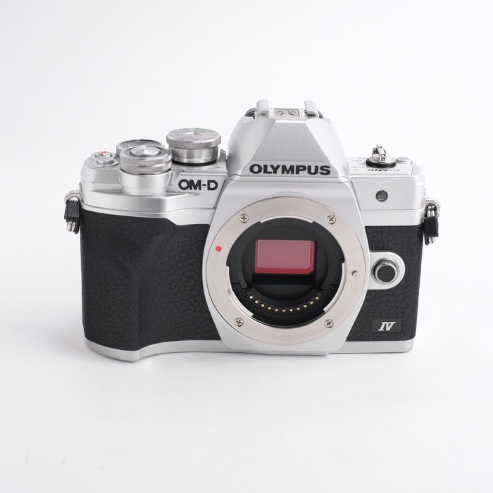 中古】(オリンパス) OLYMPUS OM-D E-M10 IV (4)ボディ シルバー