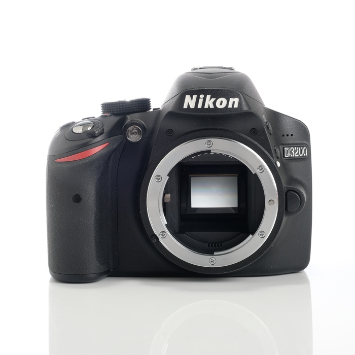 中古】(ニコン) Nikon D3200 ボディ ブラック｜ナニワグループ