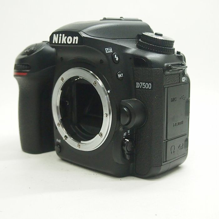 新品】(ニコン) Nikon D7500 ボディ｜ナニワグループオンライン