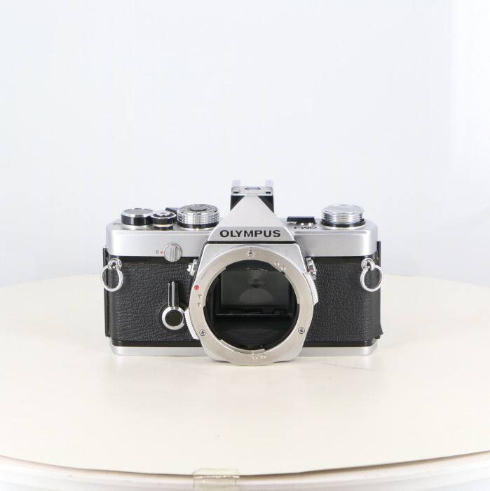 中古】(オリンパス) OLYMPUS OM-1 ブラック データパック2付｜ナニワ