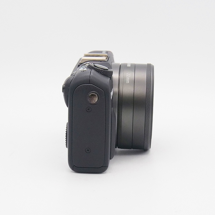 中古】(キヤノン) Canon EOS M2 トリプルレンズキット ブラック
