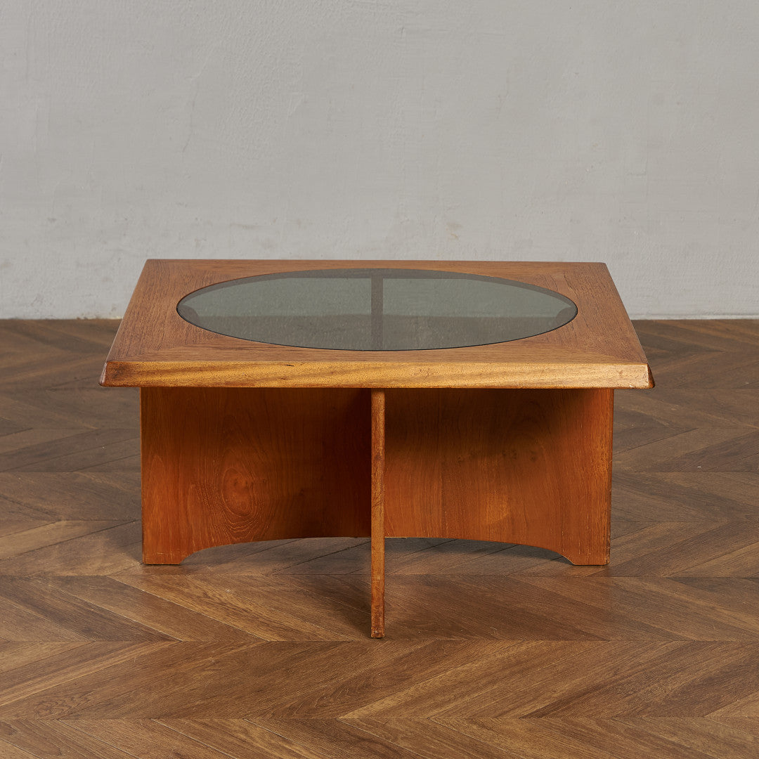 ストーンヒル STONEHILL – camori ヴィンテージ家具・北欧インテリアの