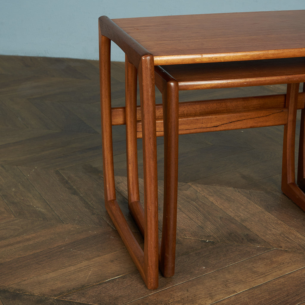 英国ヴィンテージ ネストテーブル #81713 – camori ヴィンテージ家具