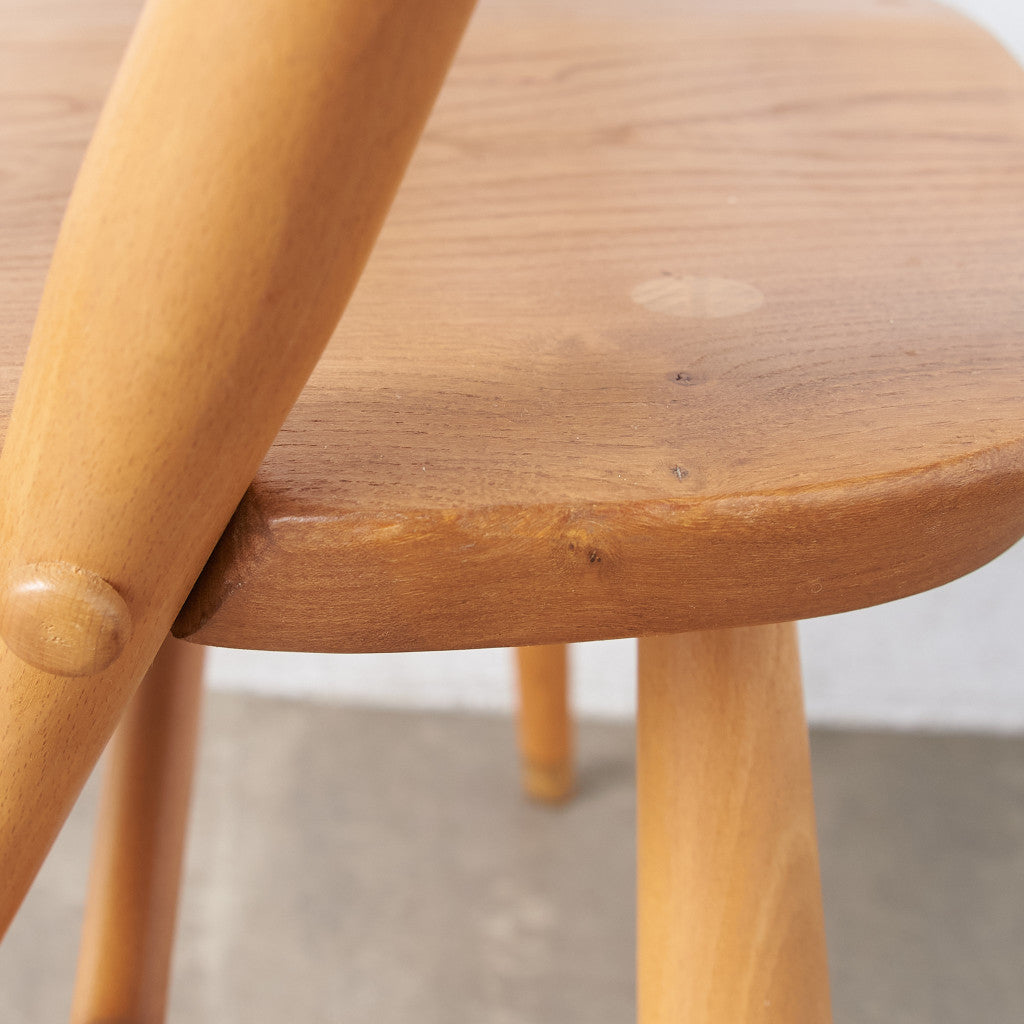 61140][アーコール ERCOL]ラダーバック カウホーンチェア (493