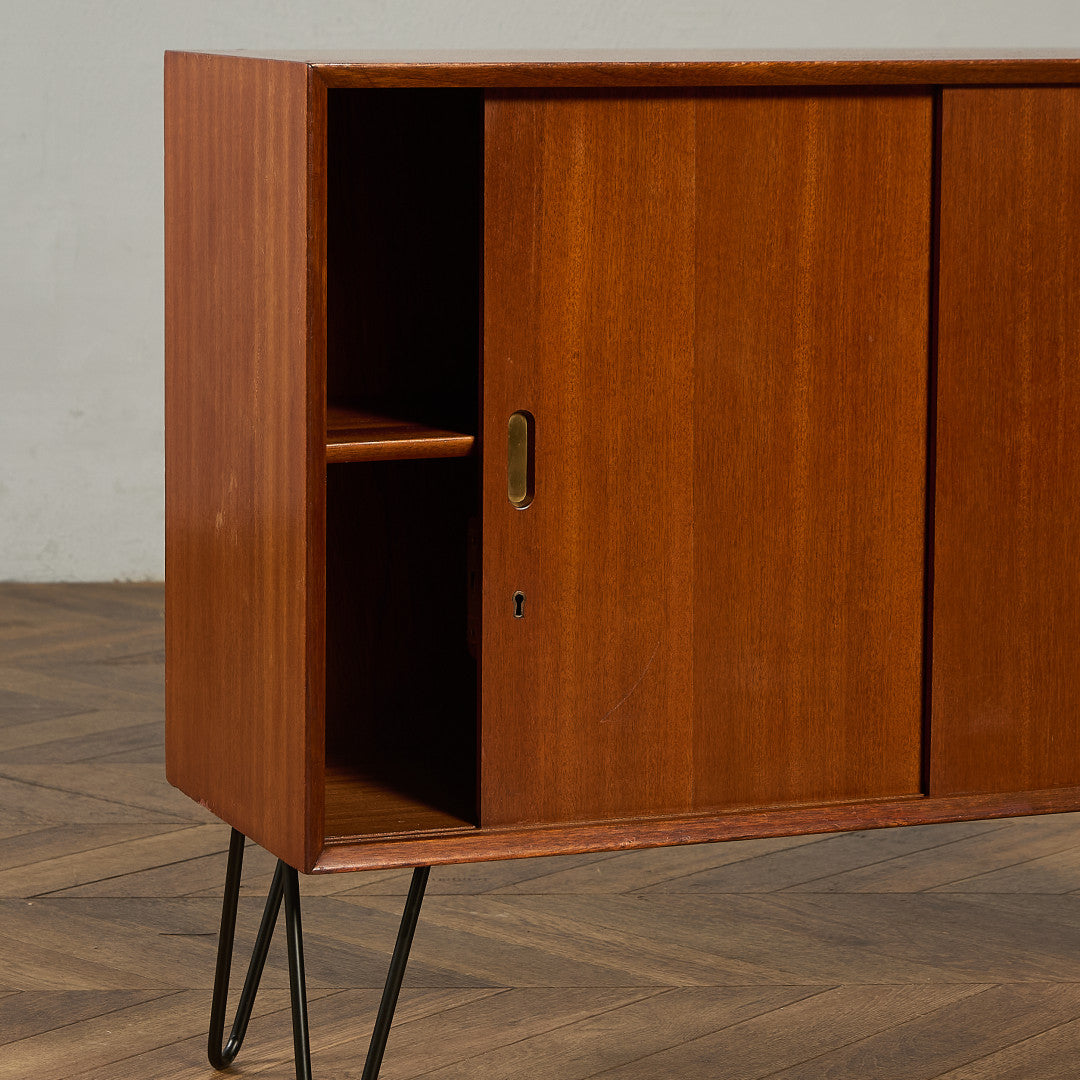 イギリス ヴィンテージ キャビネット カスタム アイアン ヘアピン