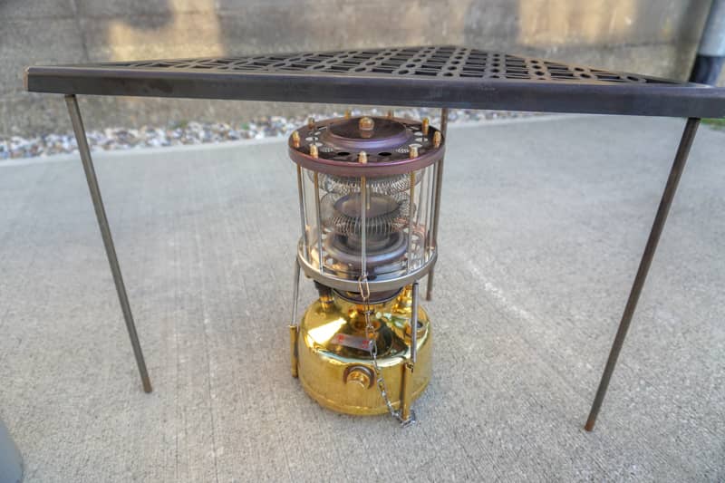 Instagramで人気沸騰！山賊マウンテンの焚火テーブル「デルタス」徹底