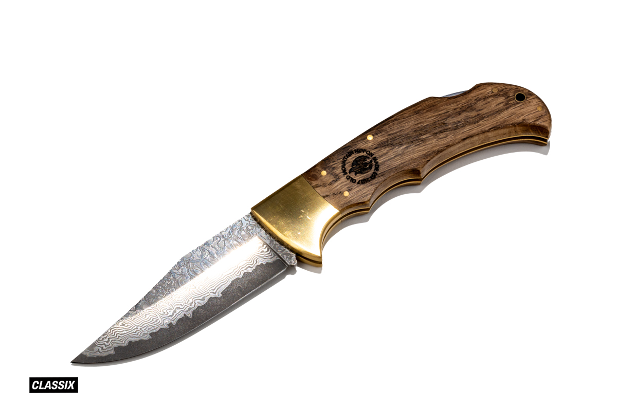 芸術的なディテールを備えた、世界にひとつだけのナイフ｜オールド