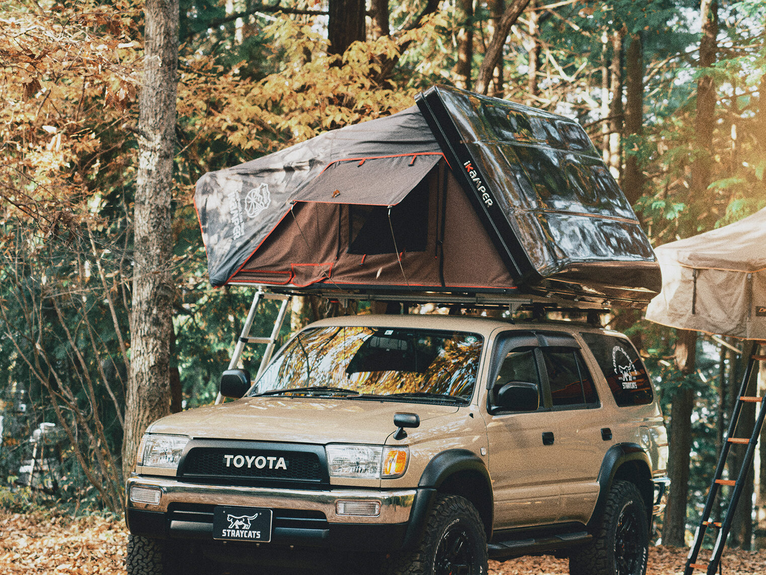 ikamperのルーフテント「skycamp2.0」+「サイドオーニング」他、中古