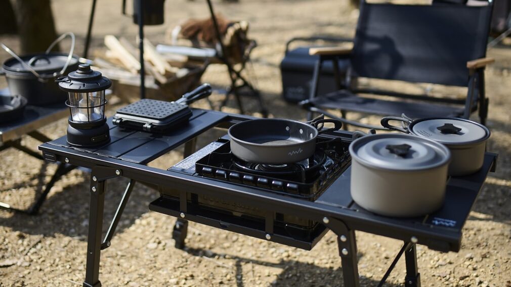 アルペンアウトドアーズからIGT規格対応の「アルミユニットテーブル