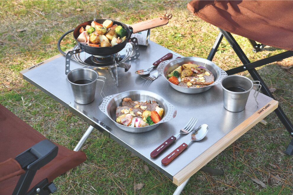 ユニフレーム2026年限定商品「焚き火テーブルラージ」 | キャンプレビュー