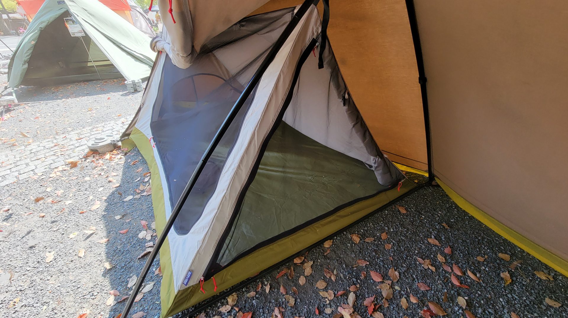 展示品レビュー】テンマクデザインの炎幕フロンティア | キャンプレビュー