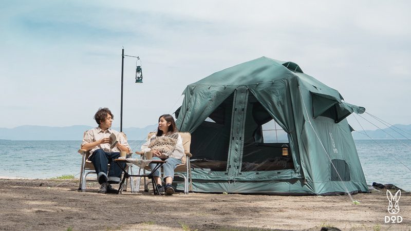 DODからワンタッチ構造のロッジ型テント「おうちテント」登場