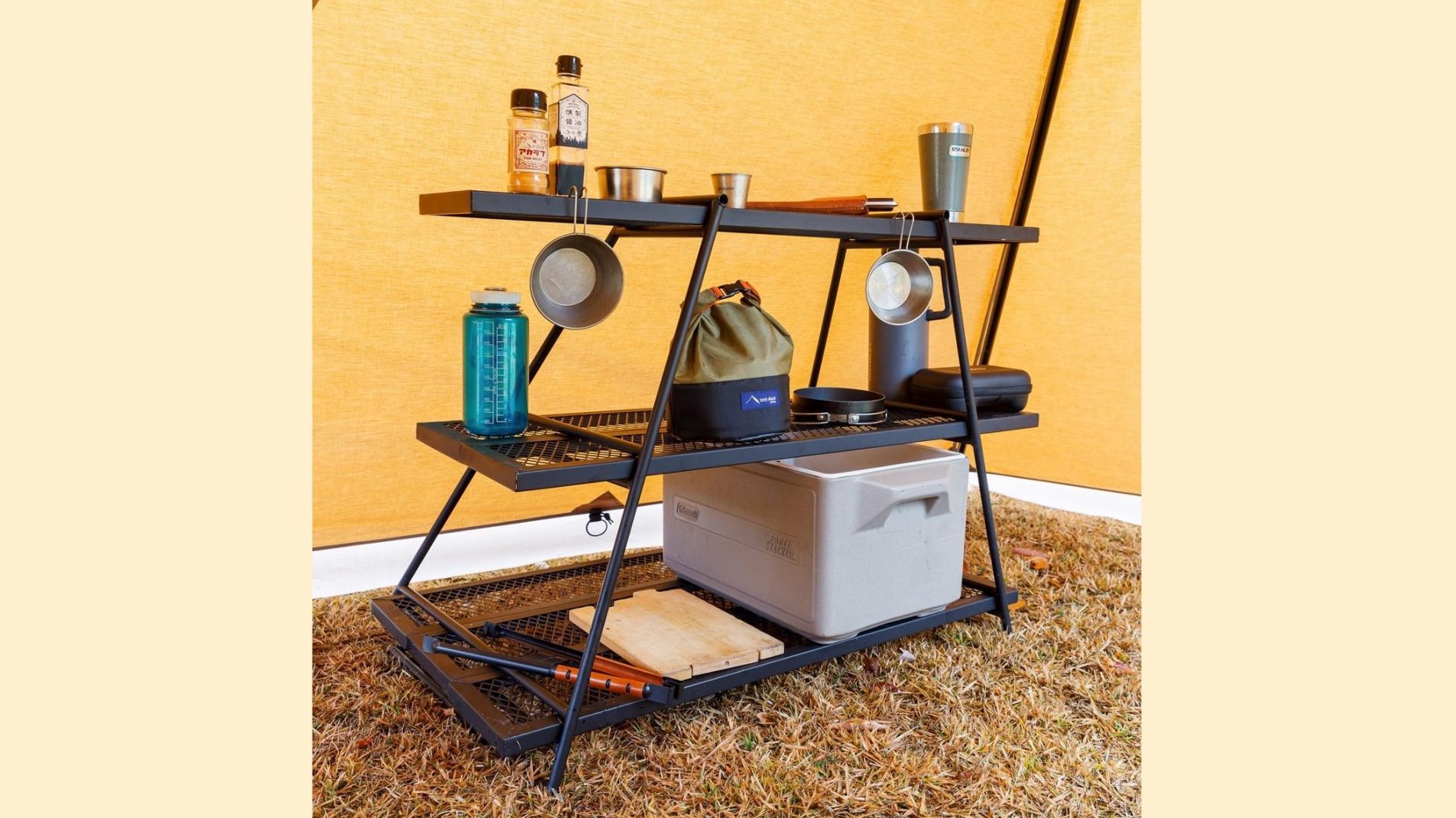 テンマクデザインから傾斜型の「サーカスラック」登場 | キャンプレビュー