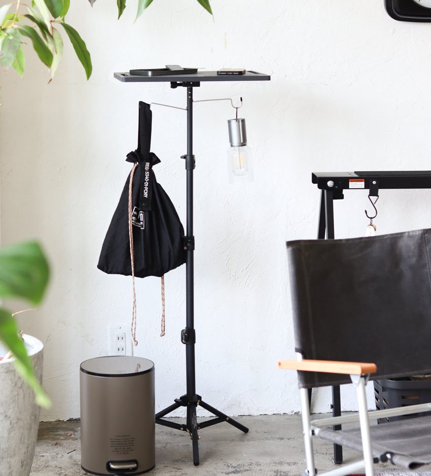 ポストジェネラルから三脚&天板セットの「トリポッドテーブル