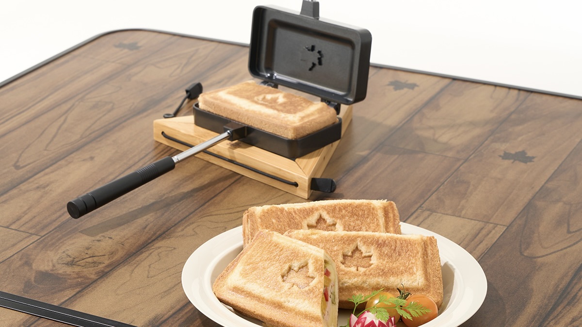 ロゴスから食パン1枚でホットサンドが作れる「LOGOS ホットサンドパン