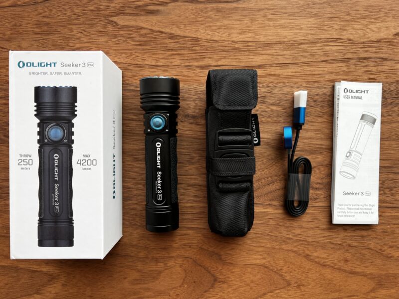Olight Seeker 3 Pro レビュー｜5つの凄い実力 | キャンプジン