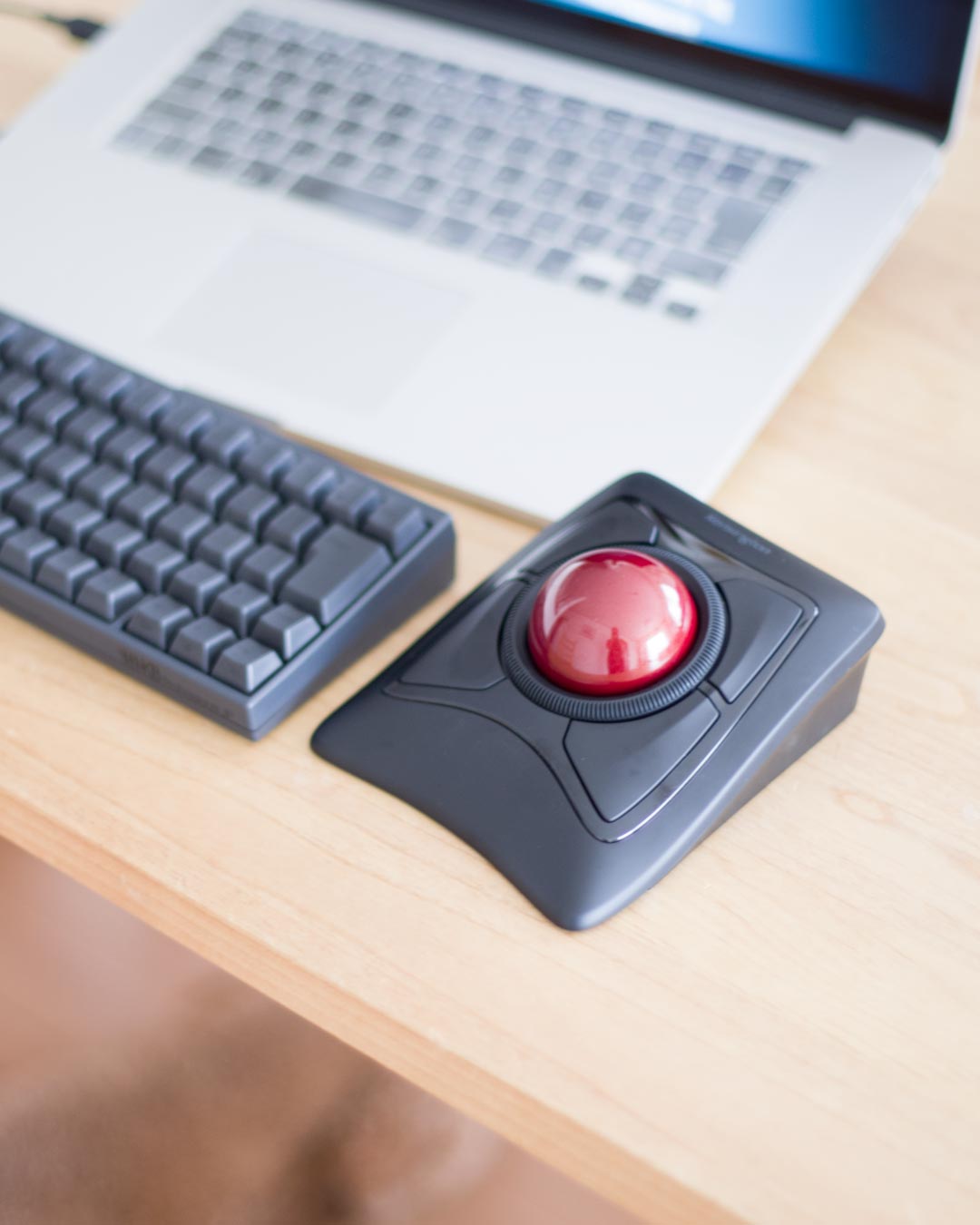 Kensington ケンジントンのトラックボール Webデザインで使えるのか