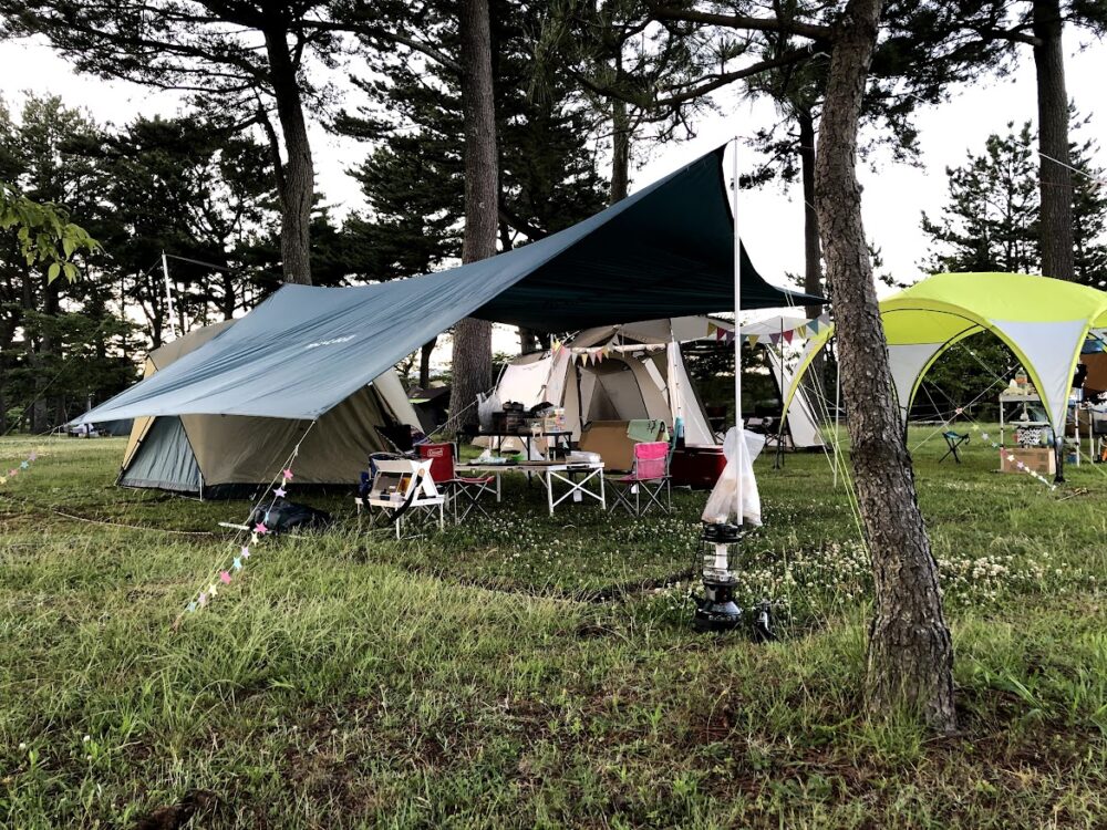 モンベル初のツールームテント【ムーンライトキャビン4】を実用例