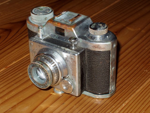 わたしのカメラ三昧 第34回 「サモカ 35 III」 | トイラボカフェ