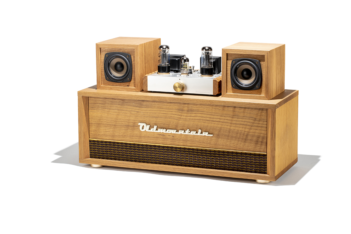 アウトドアで楽しむために企画・開発された超本格的真空管オーディオ