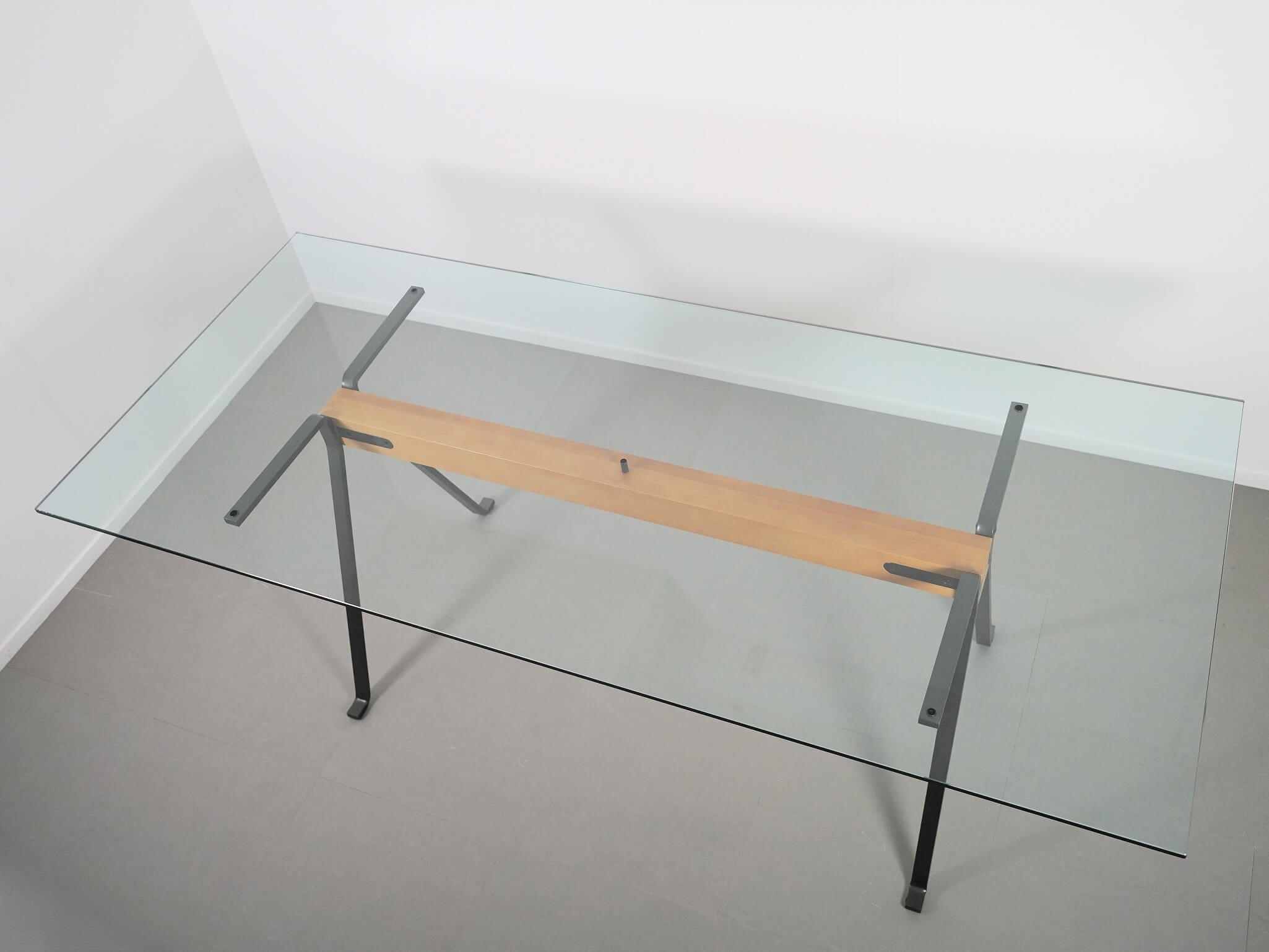 フラーテ テーブル ドリアデ エンツォ・マーリ ユーズド ヴィンテージ