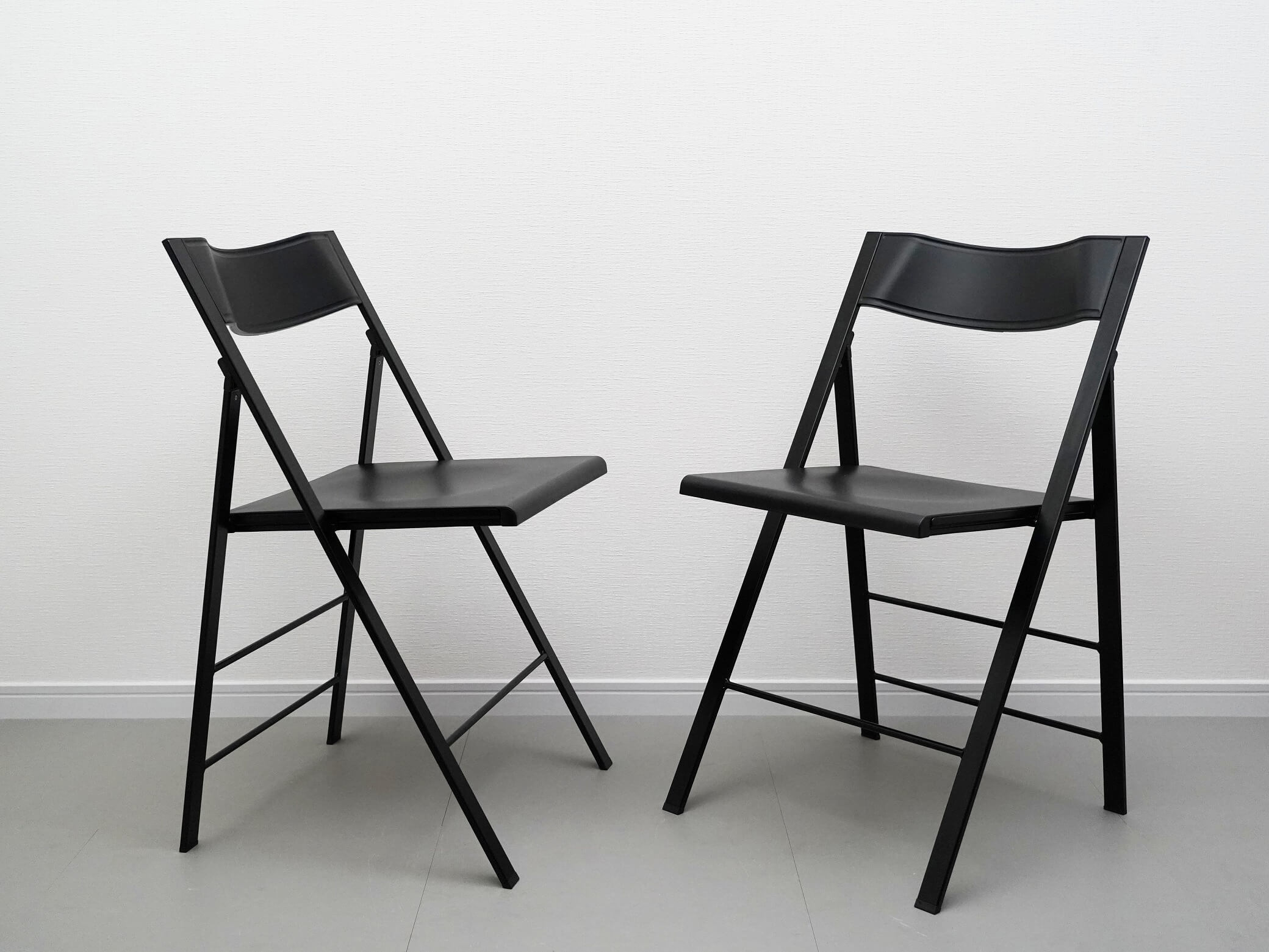 ポケットチェア ブラック アーメット ロビー・カンタルッティ 中古